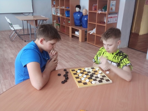 Школьный шахматный турнир.